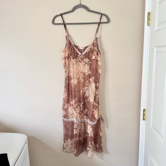 Victoria's Secret Dresses & Skirts - Vintage 2003 Victoria's Secret Floral 100% Silk Slip Brown Pink White Y2K